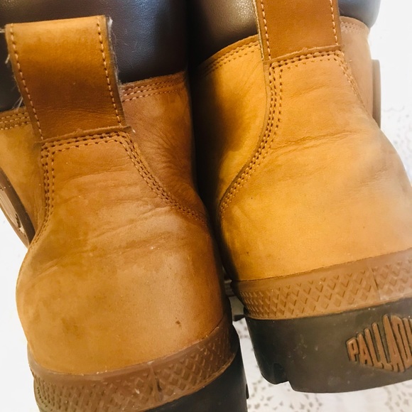 Almost new Palladium’s Heavy duty fur Winter boots - Picture 8 of 9
